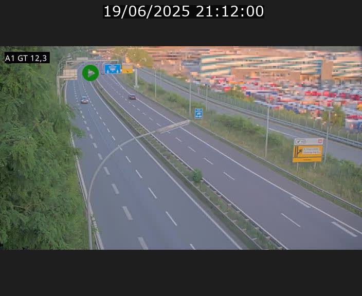 Traffic live webcam Luxembourg Senningerberg - A1 direction Allemagne - BK 12.3
