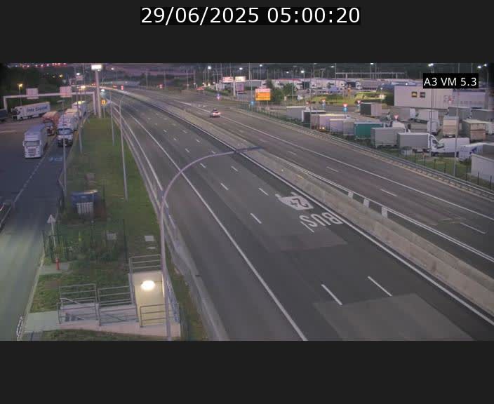 Traffic live webcam Luxembourg Aire de Berchem - A3 - BK 5 - direction France