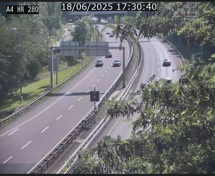 Webcam traffic A4 Luxembourg - BK 0.2 - P+R Bouillon (direction Luxembourg)