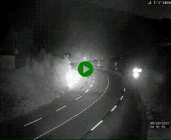 Webcam au carrefour de la croisade, à la jonction entre la N22 et la N320, avant le poste de douane franco-andorrane. Webcam à 1790 mètres d'altitude