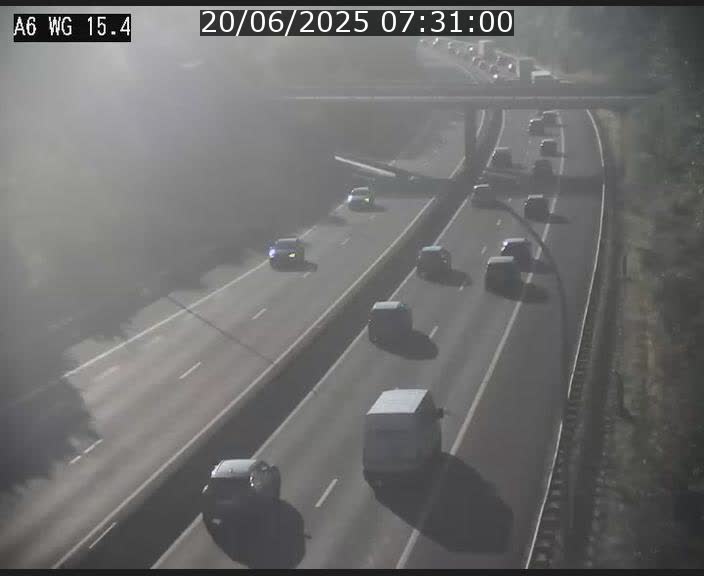 Traffic live webcam Luxembourg Capellen - A6 - BK 15.4 - direction Luxembourg/France/Allemagne