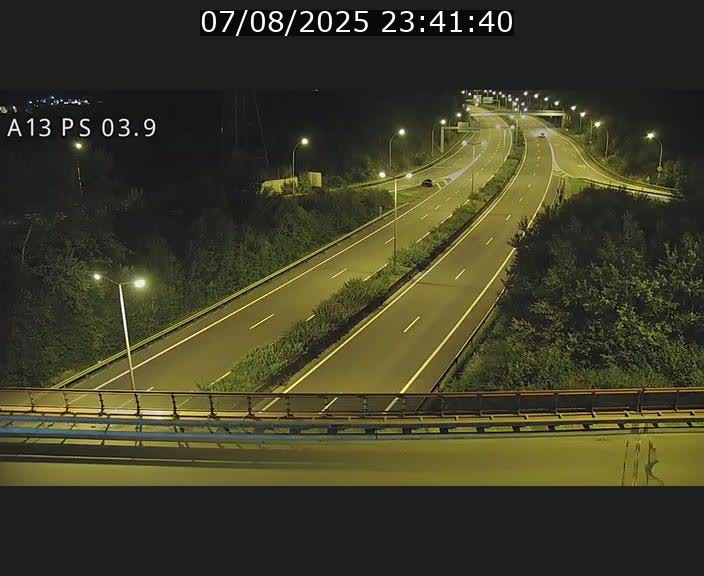 Traffic live webcam Luxembourg Differdange - A13 direction Esch-sur-Alzette - BK 3.9