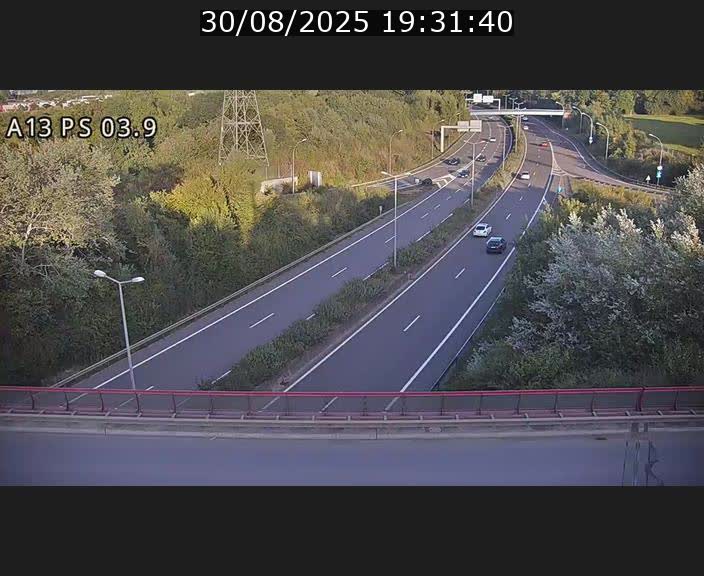 Traffic live webcam Luxembourg Differdange - A13 direction Esch-sur-Alzette - BK 3.9