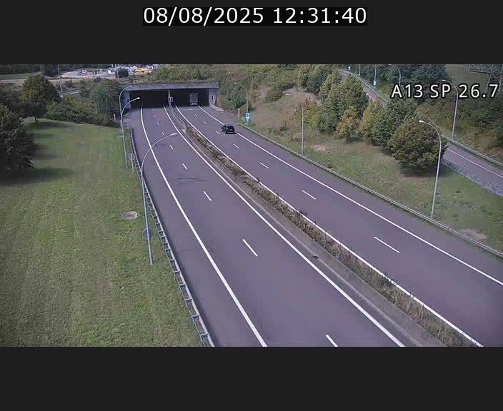 Traffic live webcam Luxembourg Frisange - A13 direction Luxembourg-ville - BK 26.7