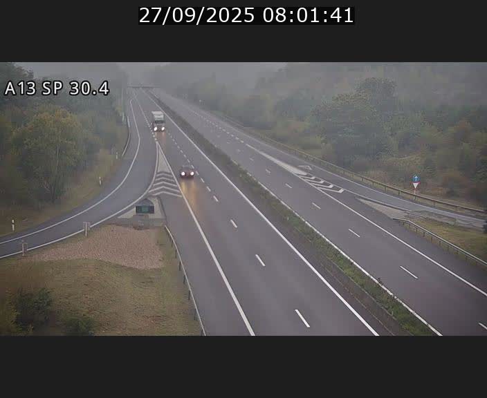 Traffic live webcam Luxembourg Altwies - A13 direction Luxembourg-ville - BK 30.4