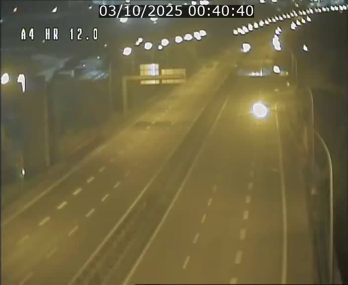 Traffic live webcam Luxembourg Jonction Foetz - A4 - BK 12.0 - direction Esch sur Alzette