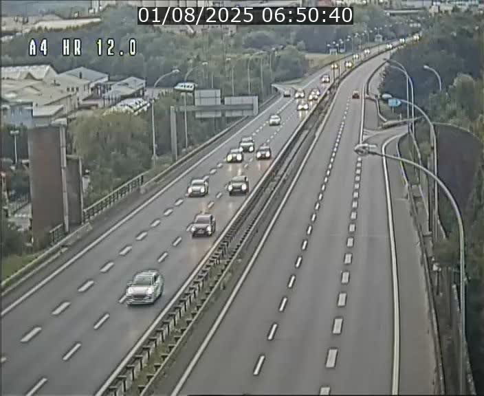 Traffic live webcam Luxembourg Jonction Foetz - A4 - BK 12.0 - direction Esch sur Alzette