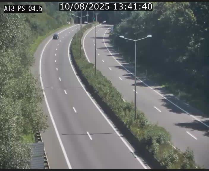 Traffic live webcam Luxembourg Differdange - A13 direction Esch-sur-Alzette - BK 4.5