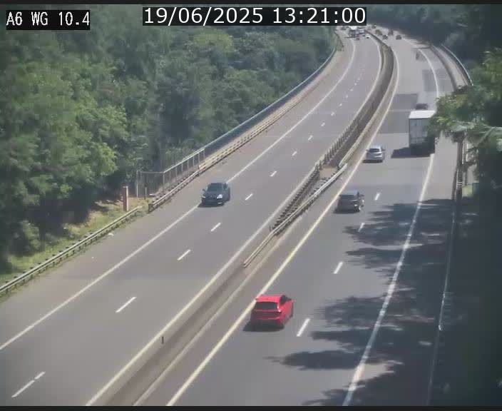 Traffic live webcam Luxembourg Mamer - A6 - BK 10.4 - direction Luxembourg/France/Allemagne