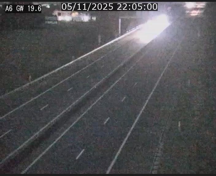 Traffic live webcam Luxembourg - Steinfort - A6 - BK 19.6 - direction Belgique