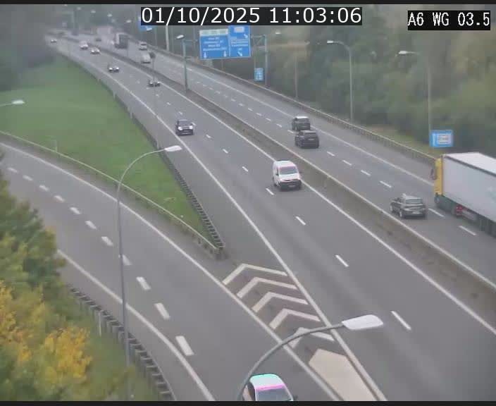 Traffic live webcam Luxembourg - Croix de Cessange - A6 - BK 3.5 - direction France/Allemagne