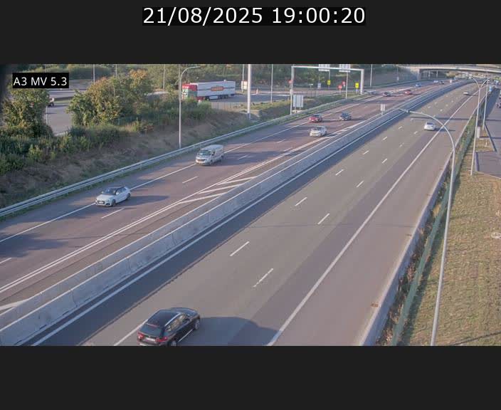 Webcam à l'Aire de Berchem au Luxembourg sur l'A3. Vue orientée vers la France