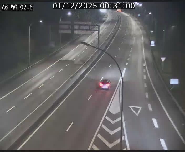 Traffic live webcam Luxembourg Croix de Cessange - A6 - BK 2.6 - direction France/Allemagne