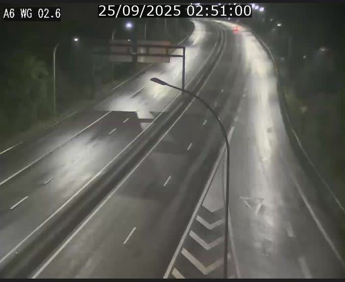 Traffic live webcam Luxembourg Croix de Cessange - A6 - BK 2.6 - direction France/Allemagne