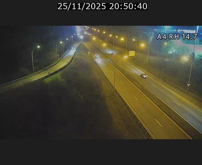 Traffic live webcam Luxembourg Jonction Lankelz - A4 - BK 14.7 - direction Luxembourg