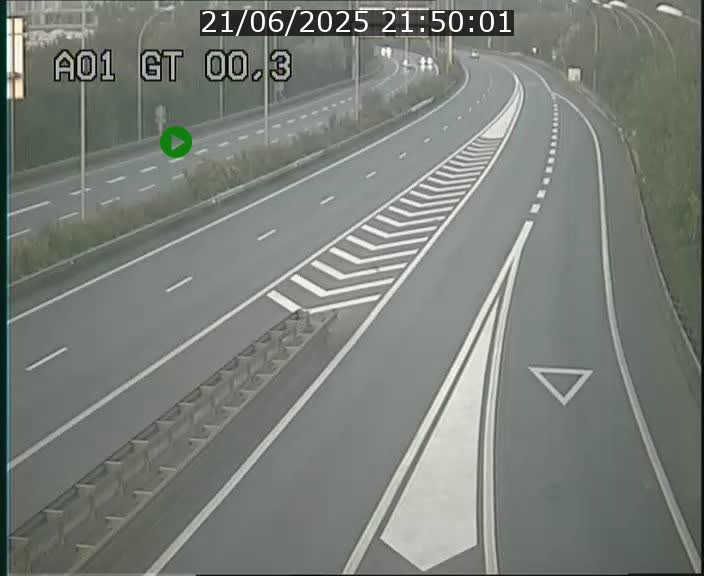 Traffic live webcam Luxembourg Croix de Gasperich - A1 direction Kirchberg - BK 0.3