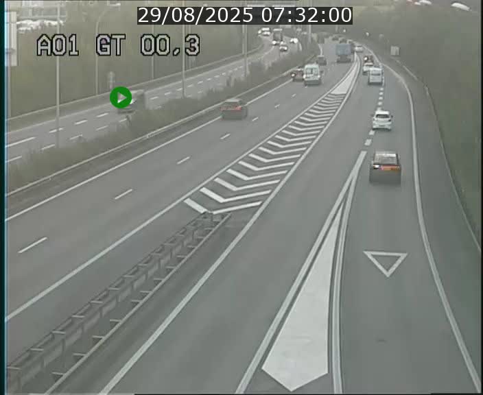 Traffic live webcam Luxembourg Croix de Gasperich - A1 direction Kirchberg - BK 0.3