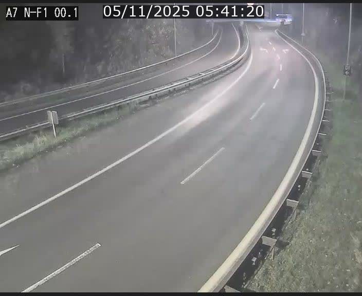 Webcam autoroute Luxembourg A7 située dans la sortie 1 Waldhof, vers la N11, avant le Tunnel Stafelter