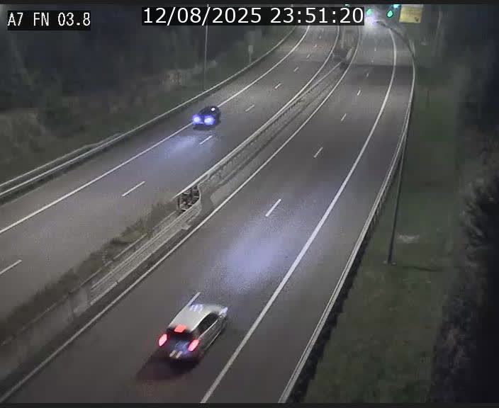 Caméra autoroute Luxembourg A7 - Passage à gibier Rëngelbour - direction Tunnel Stafelter