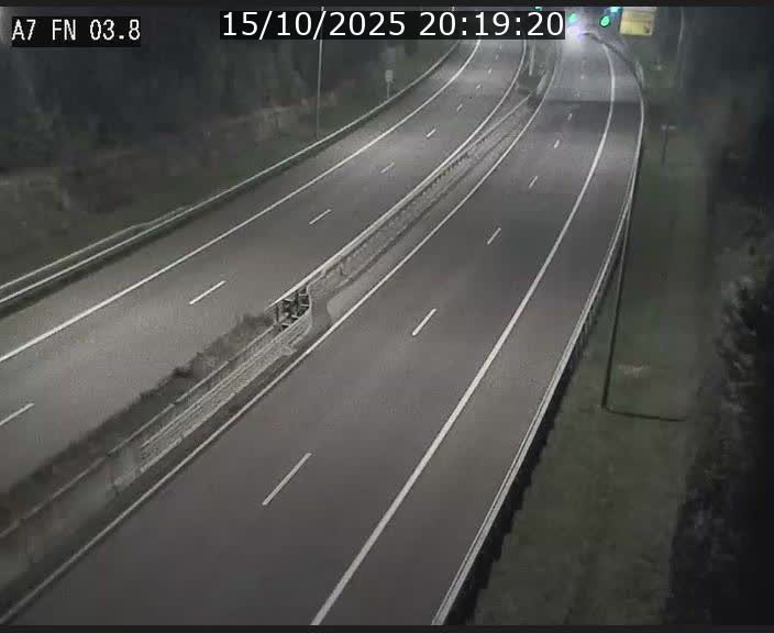 Caméra autoroute Luxembourg A7 - Passage à gibier Rëngelbour - direction Tunnel Stafelter