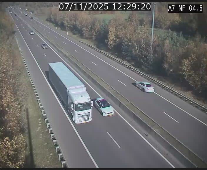 Caméra autoroute Luxembourg A7 - Passage à gibier Rëngelbour - direction Tunnel Grouft