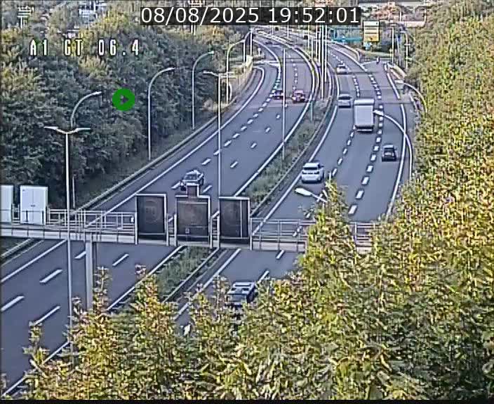 Traffic live webcam Luxembourg Hamm - A1 direction Sandweiler - BK 6.4