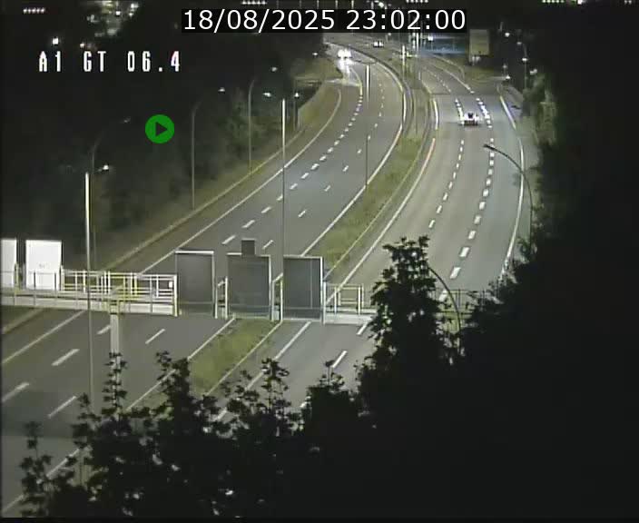 Traffic live webcam Luxembourg Hamm - A1 direction Sandweiler - BK 6.4