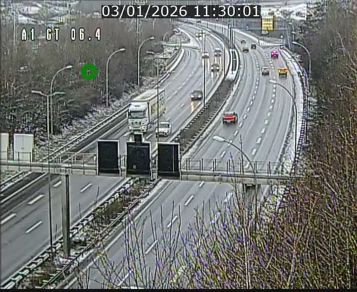 Traffic live webcam Luxembourg Hamm - A1 direction Sandweiler - BK 6.4