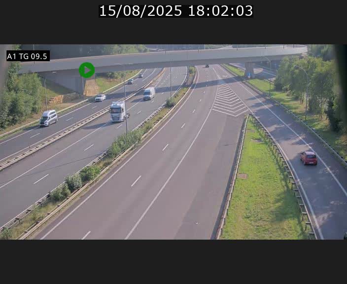 Traffic live webcam Luxembourg Jonction Grünewald - A1 direction Luxembourg-ville - BK 9.5