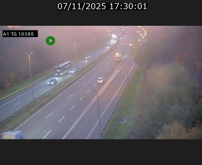 Traffic live webcam Luxembourg Senningerberg - A1 direction Luxembourg Kirchberg - BK 10.3