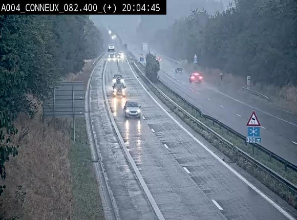 Webcam à hauteur de Conneux sur l'E411 en direction du sud de la Belgique
