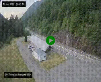 Webcam à l'entrée du tunnel du Somport, côté français, sur la N134, dans les Pyrénées, en direction de l'Espagne, à 1116 mètres d'altitude