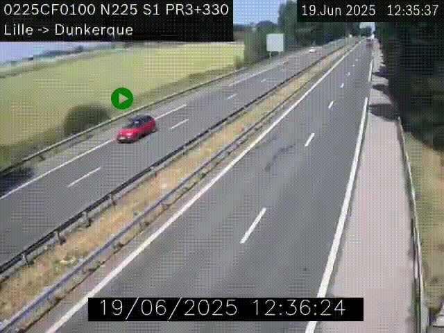 Webcam autoroute A25 (N225) à hauteur de Bergues (Bierne). Vue orientée vers Dunkerque.
