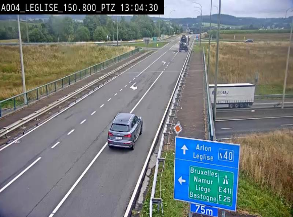 Webcam au-dessus de l'E411 sur la N40. Vue orientée vers Léglise en provenance de Neufchâteau