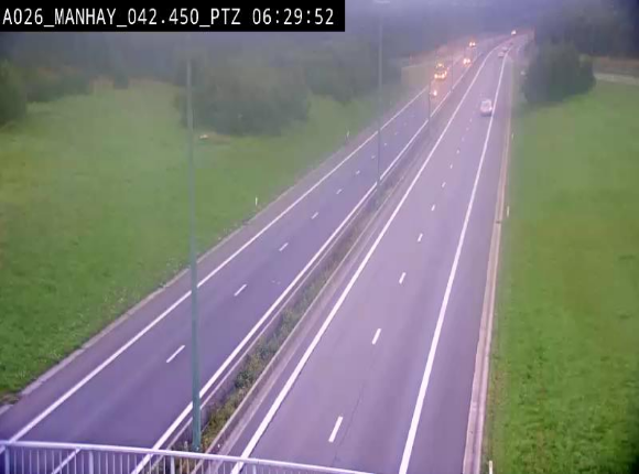 Webcam autoroute A26/E25 à hauteur de Manhay, à la jonction avec la N651 en direction de Liège - BK 42.4
