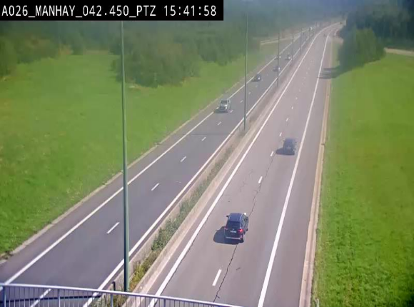 Webcam autoroute A26/E25 à hauteur de Manhay, à la jonction avec la N651 en direction de Liège - BK 42.4