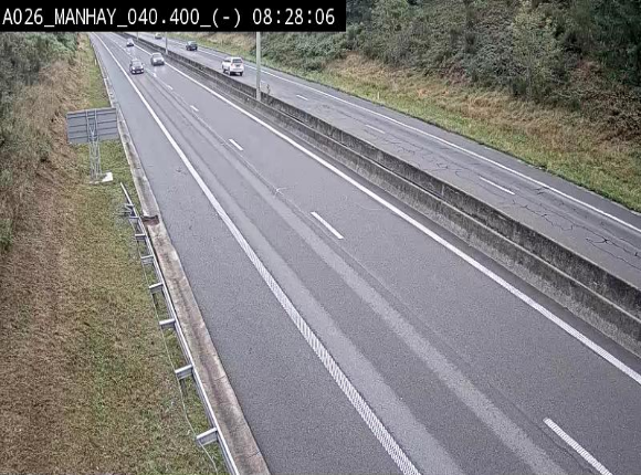 Webcam autoroute A26/E25 à hauteur de Manhay, après la jonction avec la N651 en direction de Liège - BK 40.4