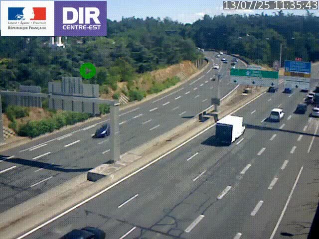 Caméra de circulation routière sur le boulevard périphérique Laurent Bonnevay de Lyon (D383) à hauteur de Bron, avant la jonction avec l'A43. Vue orientée vers l'échangeur