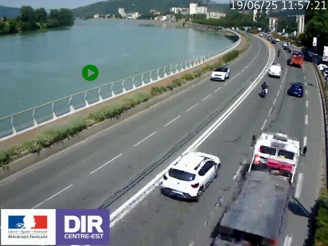 Webcam sur le quai Parjot à Vienne, aux Portes de Lyon, sur la Nationale 7, à la jonction avec le boulevard du Rhône-nord (D1407), caméra orientée vers Lyon