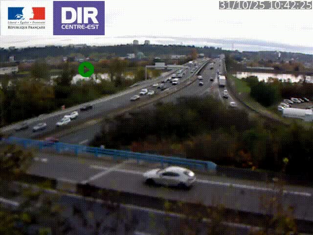 Clone of Caméra de circulation sur A7 à Lyon Perrache vers Marseille, le long du Rhône