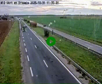 Webcam à hauteur de Vert-en-Drouais sur la N12, en périphérie de Dreux. Vue orientée vers Alençon