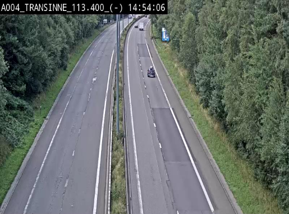 Caméra trafic E411 (A4) - Transinne direction Namur - BK 113.425