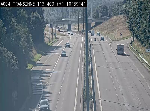 Webcam dans les Ardennes sur l'E411 à hauteur de Transinne. Vue orientée vers le sud de la Belgique