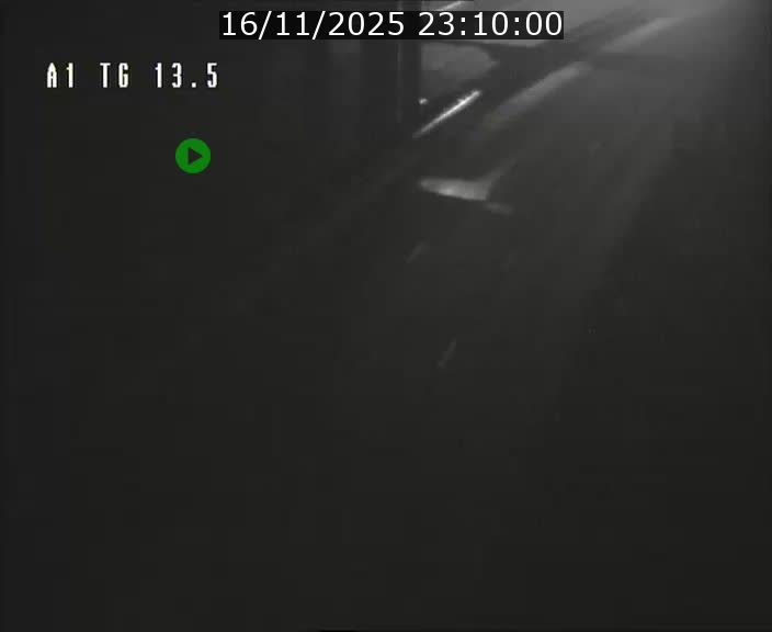 Traffic live webcam Luxembourg Senningen - A1 direction Luxembourg - BK 13.5