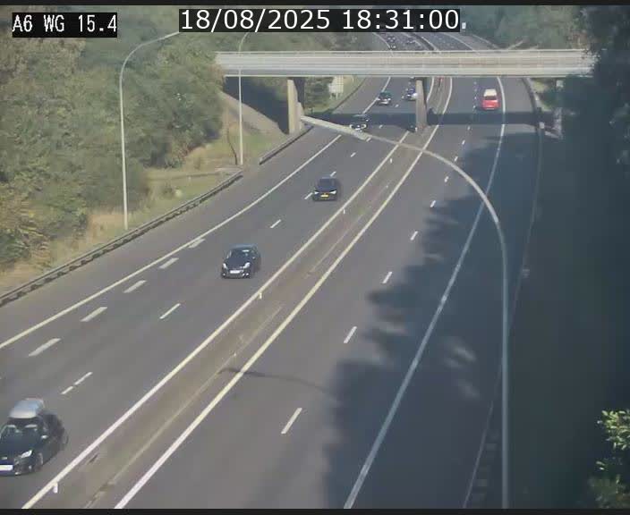 Traffic live webcam Luxembourg Capellen - A6 - BK 15.4 - direction Luxembourg/France/Allemagne