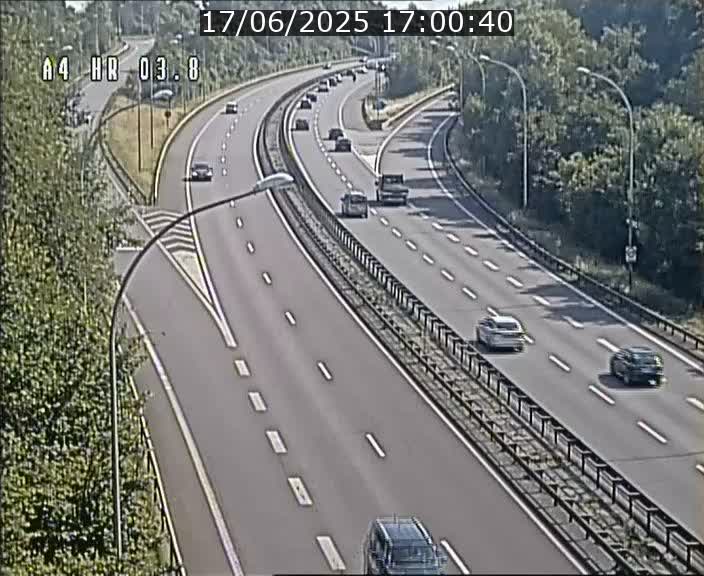 Webcam traffic A4 Luxembourg - BK 3.8 - Leudelange (direction Esch sur Alzette)