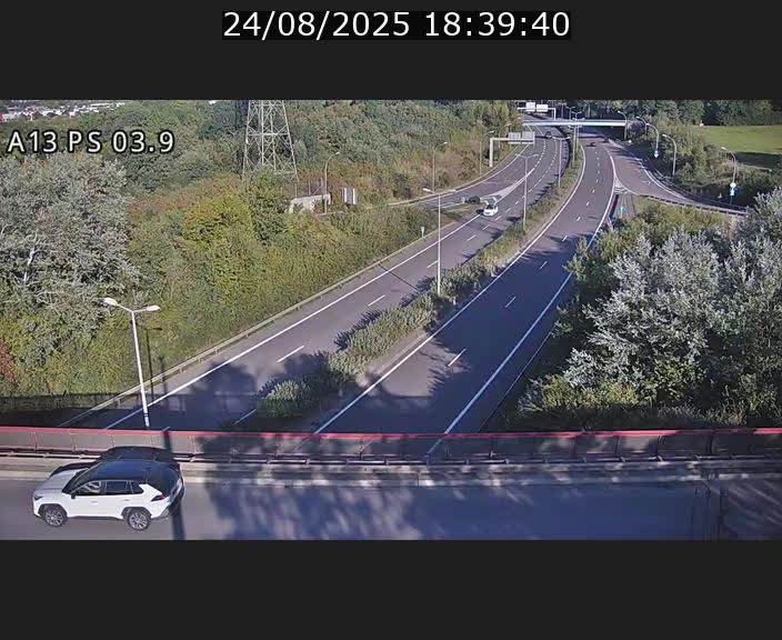 Traffic live webcam Luxembourg Differdange - A13 direction Esch-sur-Alzette - BK 3.9
