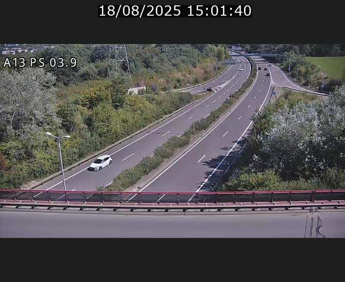 Traffic live webcam Luxembourg Differdange - A13 direction Esch-sur-Alzette - BK 3.9