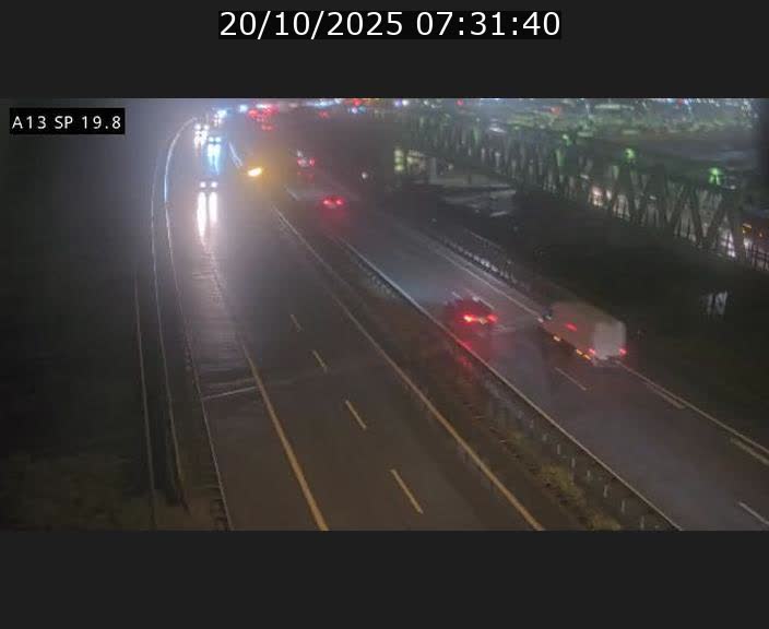 Traffic live webcam Luxembourg Croix de Bettembourg - A13 direction Esch-sur-Alzette - BK 19.8