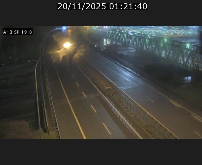 Traffic live webcam Luxembourg Croix de Bettembourg - A13 direction Esch-sur-Alzette - BK 19.8